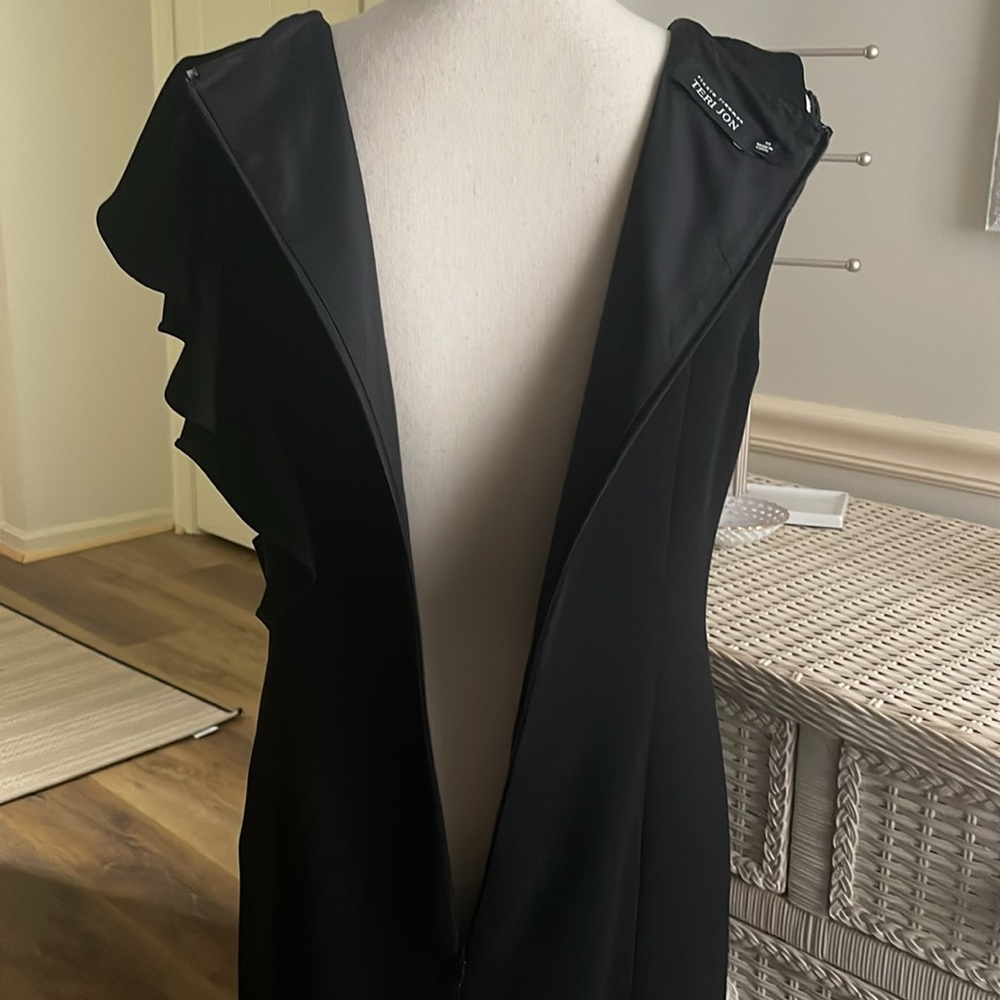 Rikki Freeman for Terri John Black Formal Asymmetrical Dress with Bow Size 10 - Picture 13 of 16